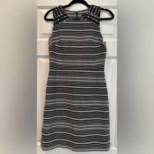 Banana Republic black and white pencil dress Size 4